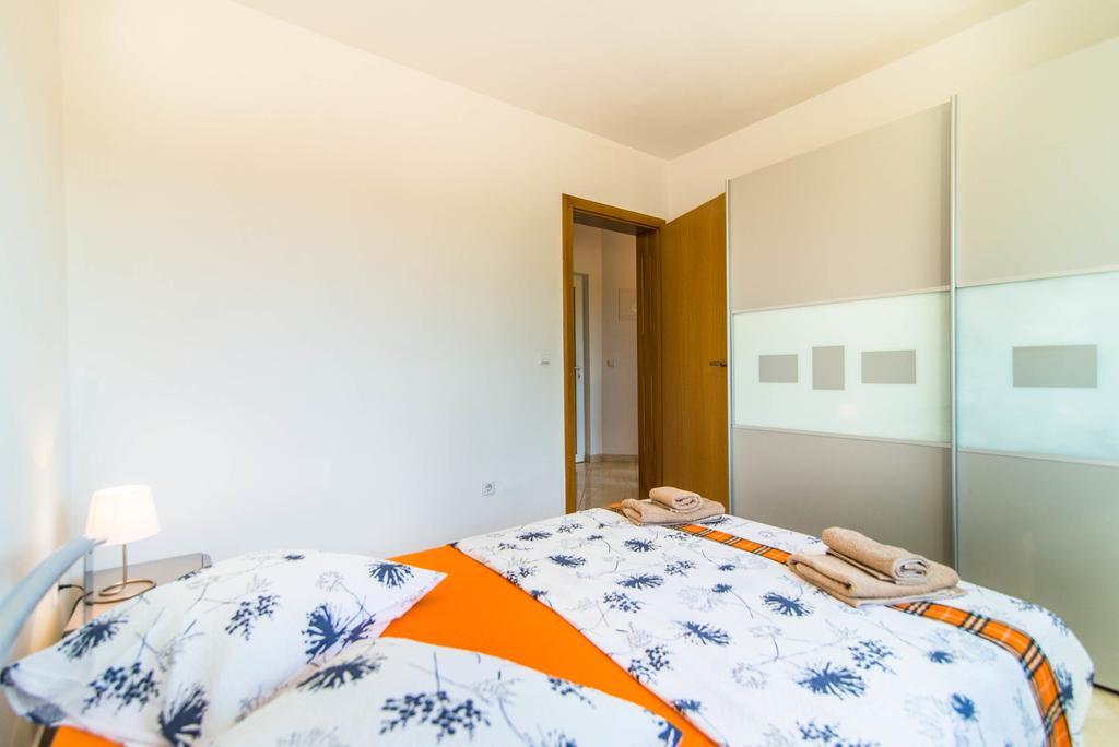 Apartment Una 2 Pula Bagian luar foto